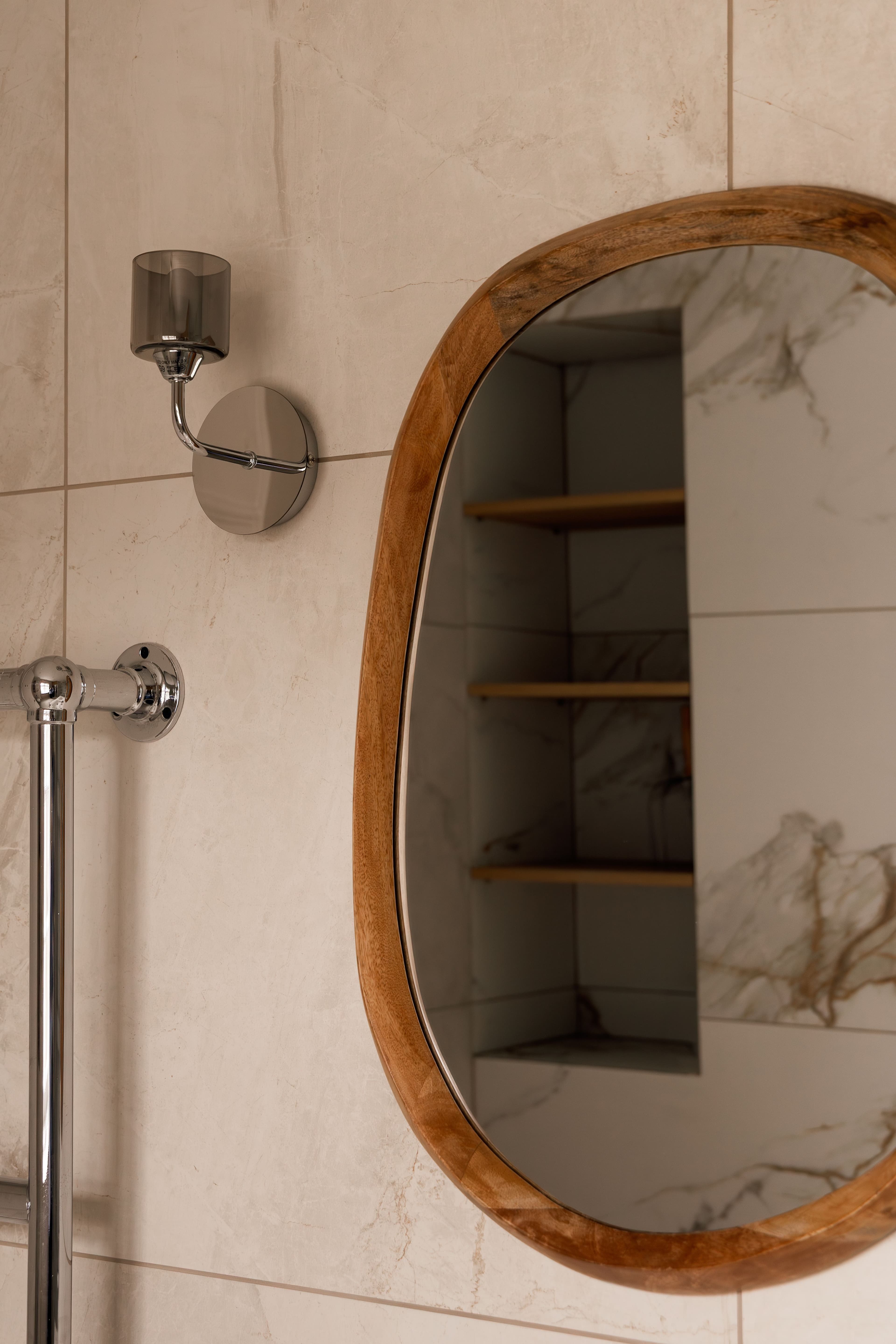 Guest en-suite bathroom, London - image 9