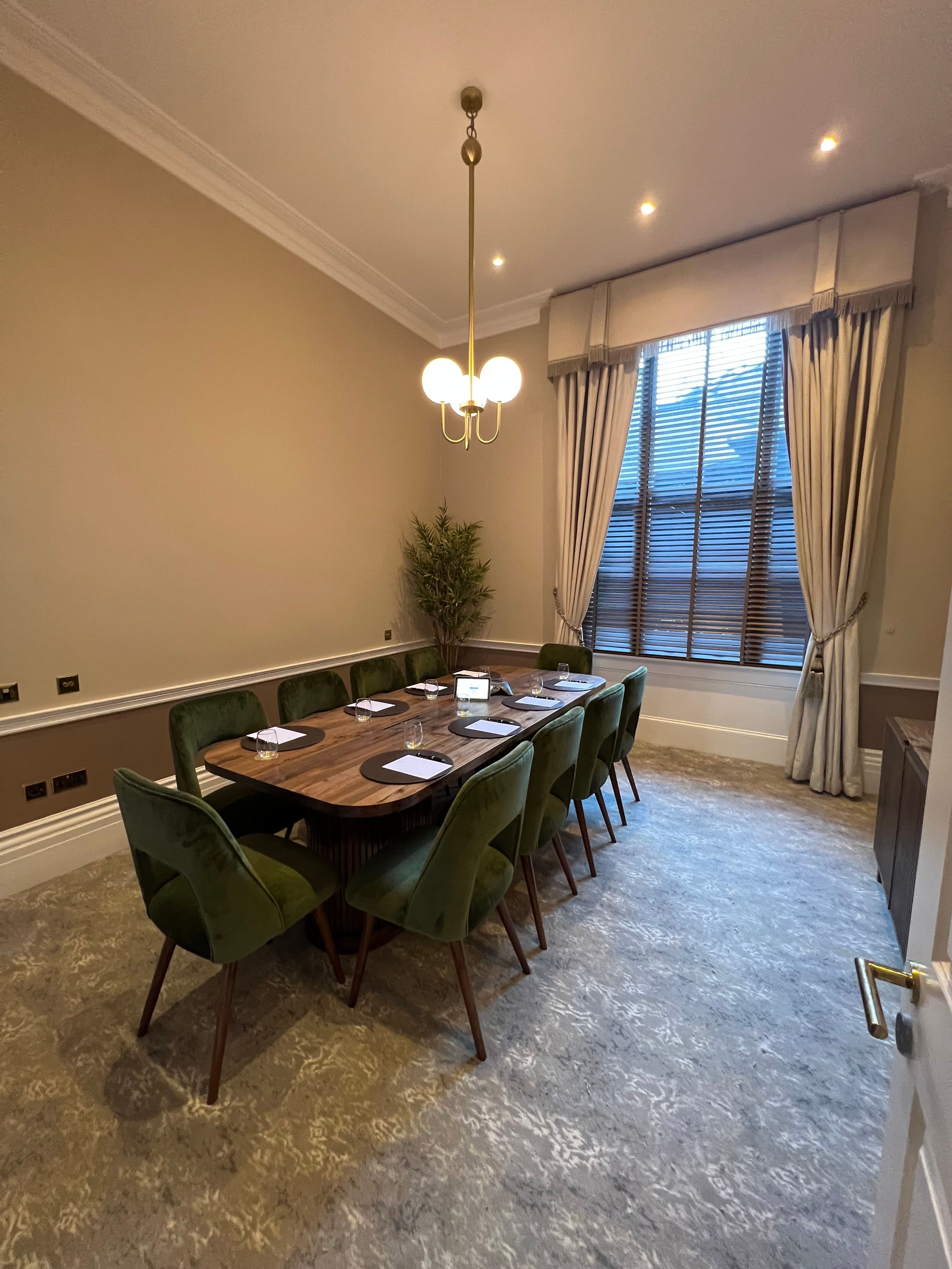 Roseate Hotel London - Meeting Room - image 5