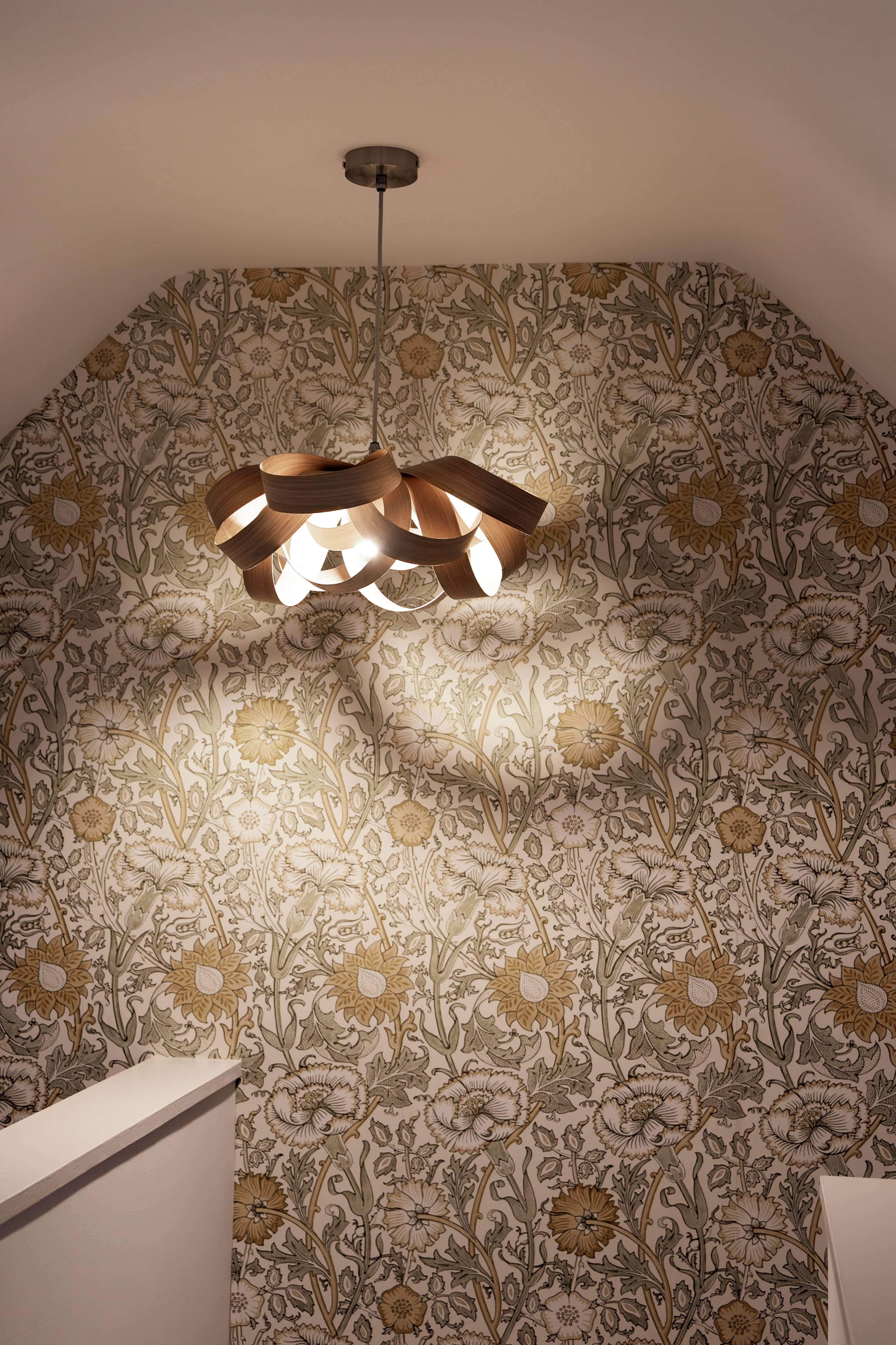 Teenage Girl Bedroom, UK - image 5